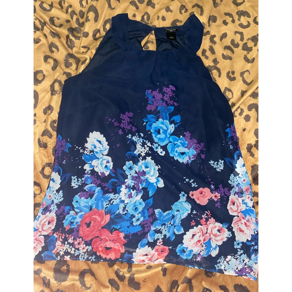 Ann Taylor shirt size 6